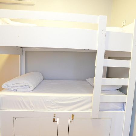 Cheers Vintage Hostel Istanbul Exterior photo A bunk bed